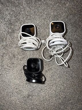 Blink Indoor Security Cameras - Black & White - 3-Pack